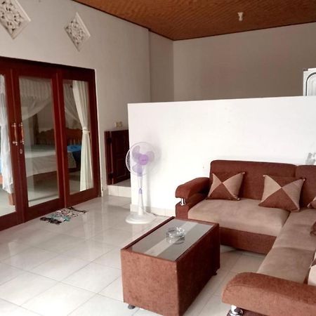 Rumah Wayans Lipah Amed Buitenkant foto