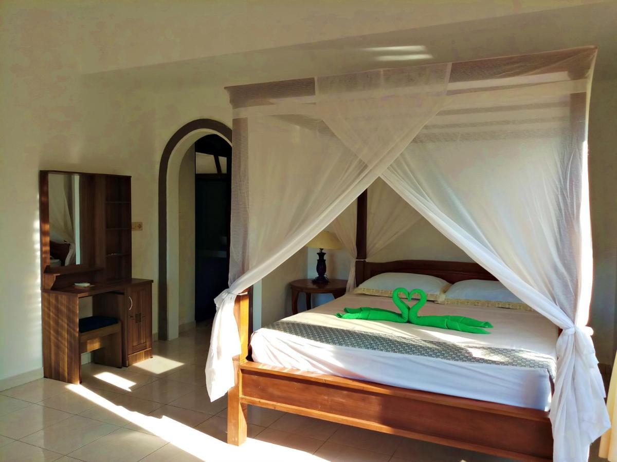 Rumah Wayans Lipah Amed Buitenkant foto