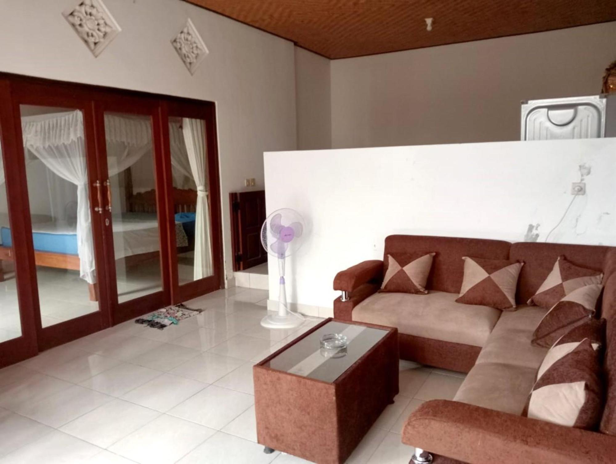 Rumah Wayans Lipah Amed Buitenkant foto